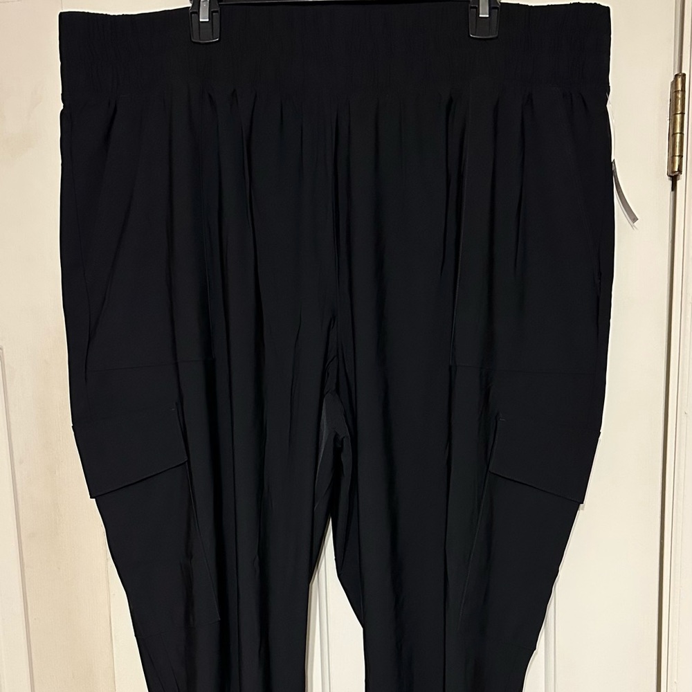 Old Navy Black Straight Leg Women's Pants